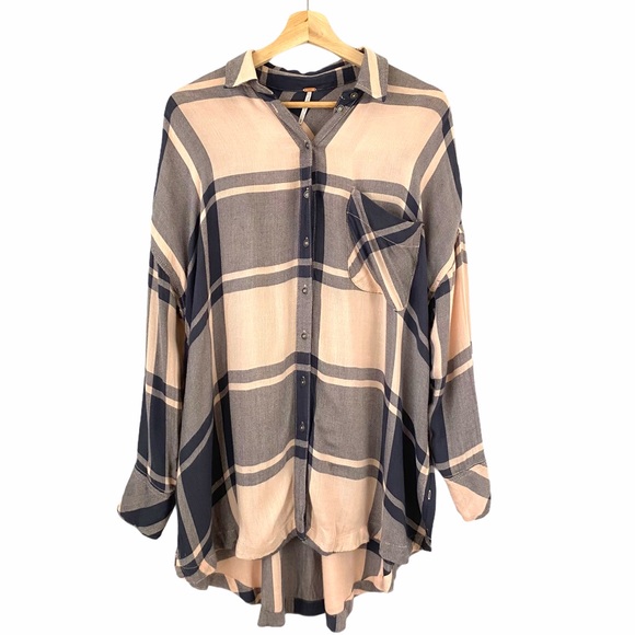 Women’s Plaid Button-Down Shirt - Blue & Cream - Picture 3 of 10